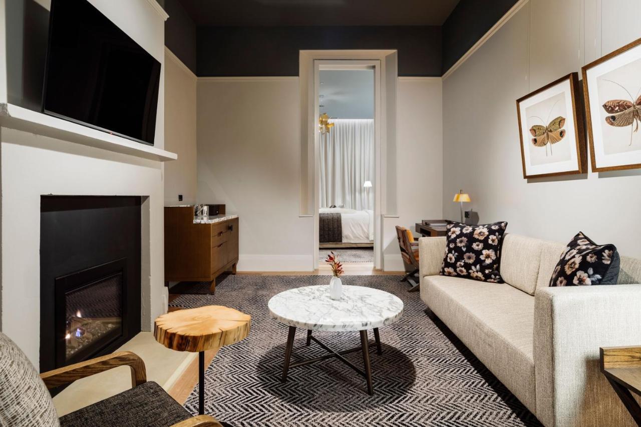 The Tasman, A Luxury Collection Hotel, ホバート エクステリア 写真 A suite at the Hotel Commonwealth