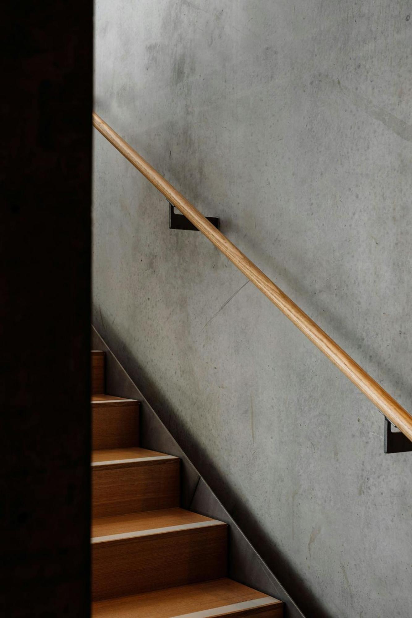 The Tasman, A Luxury Collection Hotel, ホバート エクステリア 写真 A handrail
