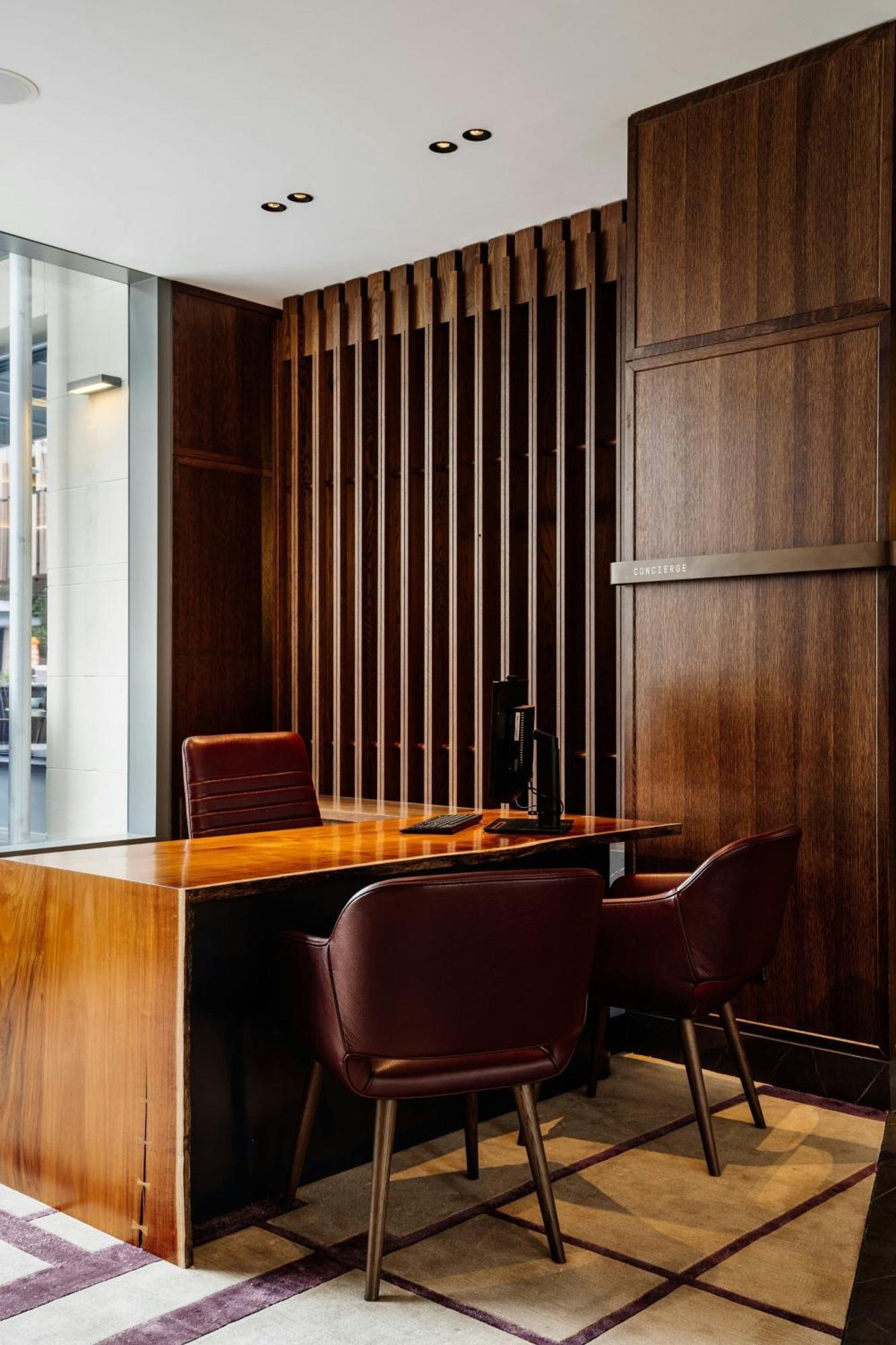 The Tasman, A Luxury Collection Hotel, ホバート エクステリア 写真 The office of the Dean of the Faculty of Law